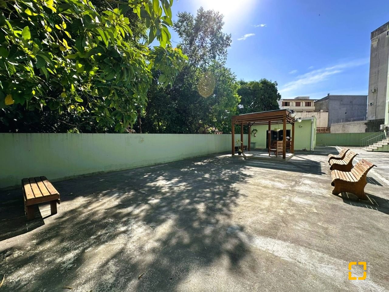 Apartamento com 43m², 1 quarto, 1 garagem, no bairro Estreito em Florianópolis