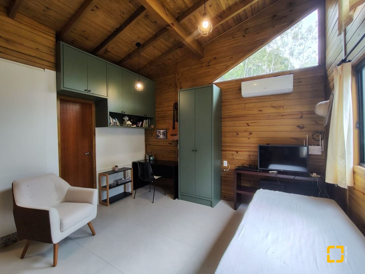 Sítio com 100m², 1 quarto, 3 garagens, no bairro Penha em Paulo Lopes