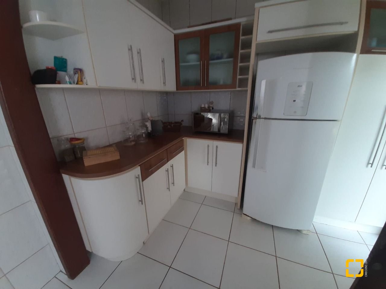 Casa com 150m², 3 quartos (sendo 1 suíte), 1 garagem, no bairro Serraria em São José