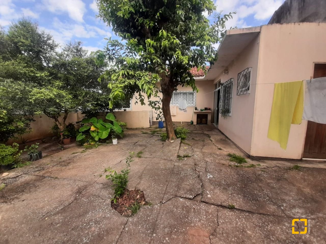 Casa com 150m², 3 quartos (sendo 1 suíte), 1 garagem, no bairro Serraria em São José