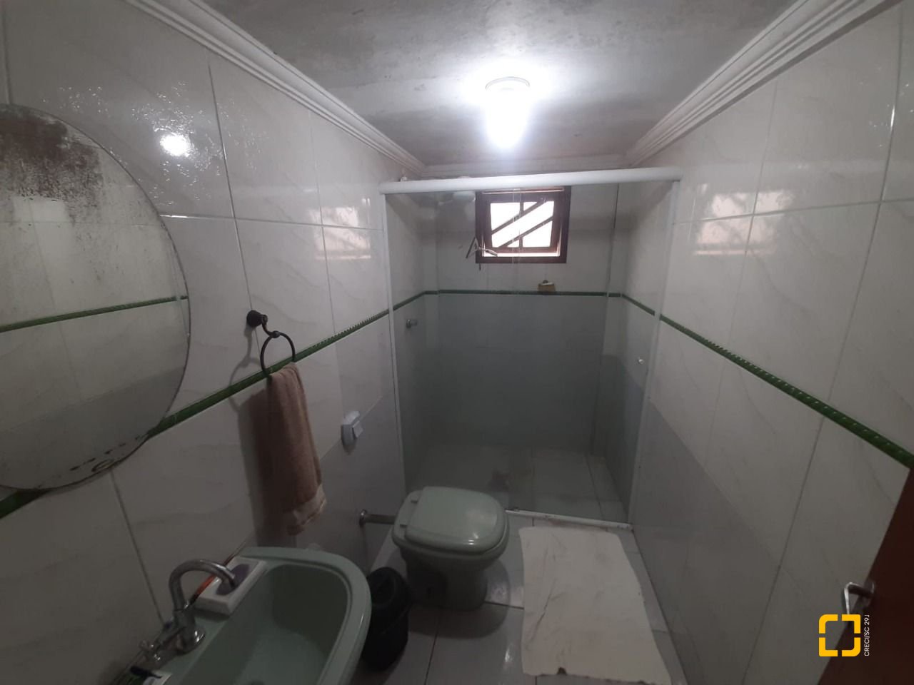Casa com 150m², 3 quartos (sendo 1 suíte), 1 garagem, no bairro Serraria em São José