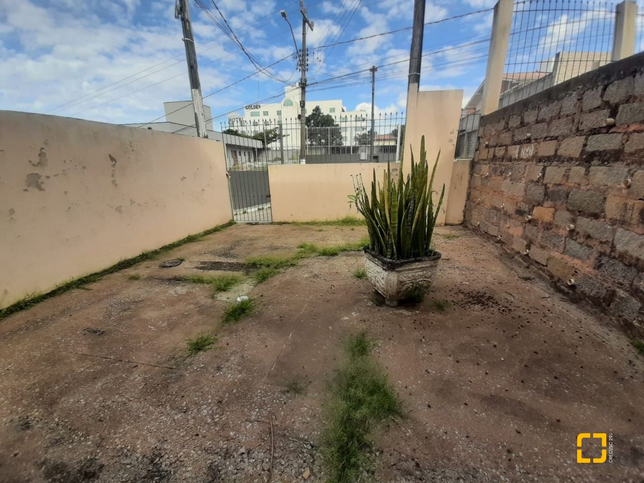 Casa com 150m², 3 quartos (sendo 1 suíte), 1 garagem, no bairro Serraria em São José