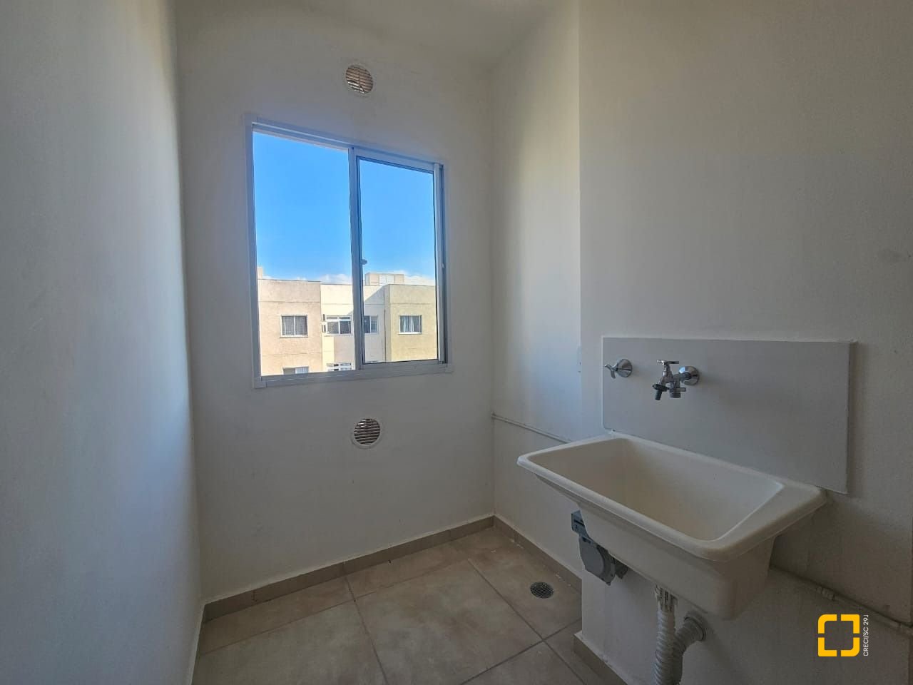 Apartamento com 47m², 2 quartos, 1 garagem, no bairro Bela Vista em Palhoça