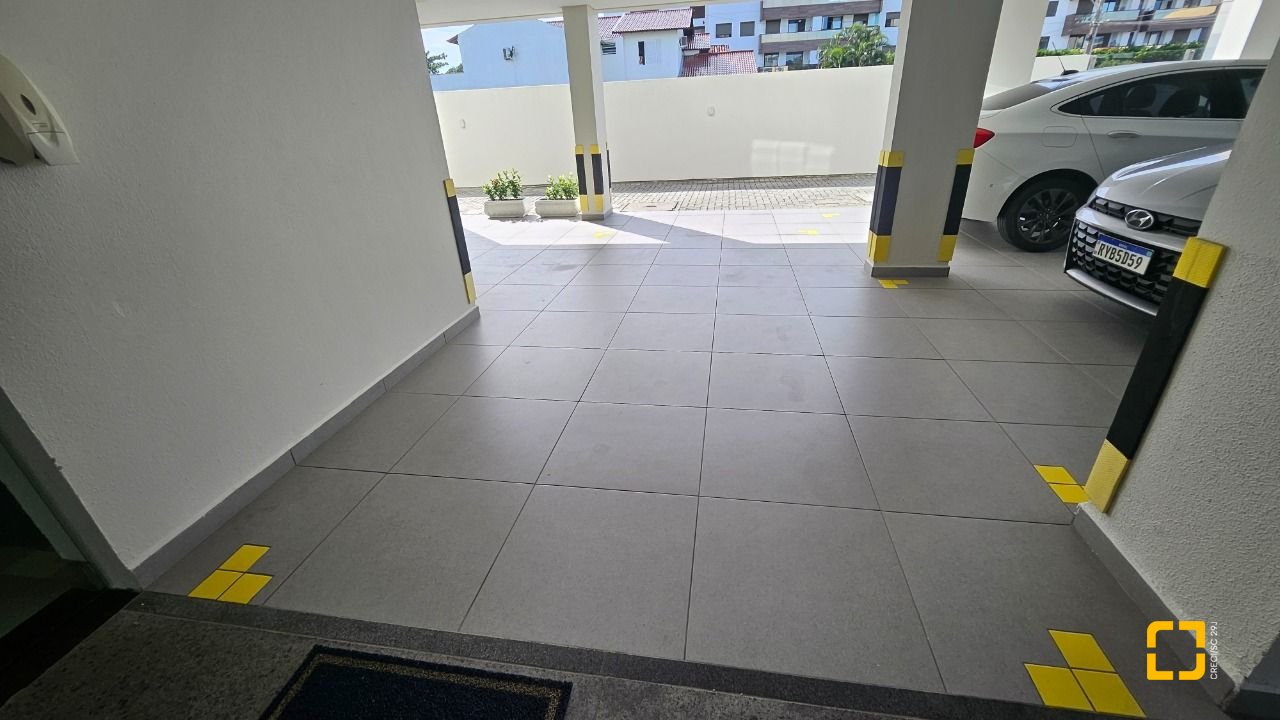 Apartamento com 101m², 4 quartos (sendo 1 suíte), 1 garagem, no bairro Canasvieiras em Florianópolis