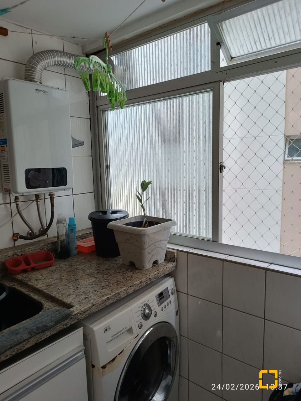 Apartamento com 40m², 1 quarto (sendo 1 suíte), no bairro Centro em Florianópolis