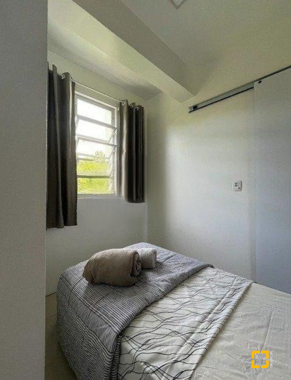 Apartamento com 72m², 3 quartos (sendo 1 suíte), 1 garagem, no bairro Trindade em Florianópolis