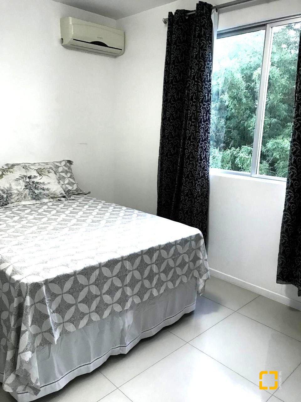 Apartamento com 72m², 3 quartos (sendo 1 suíte), 1 garagem, no bairro Trindade em Florianópolis