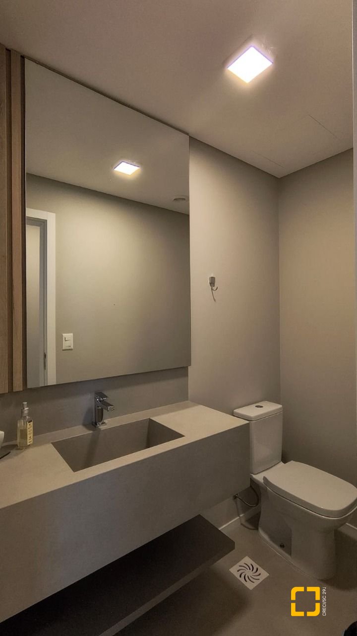 Apartamento com 76m², 4 quartos (sendo 2 suítes), 1 garagem, no bairro Jardim Atlântico em Florianópolis