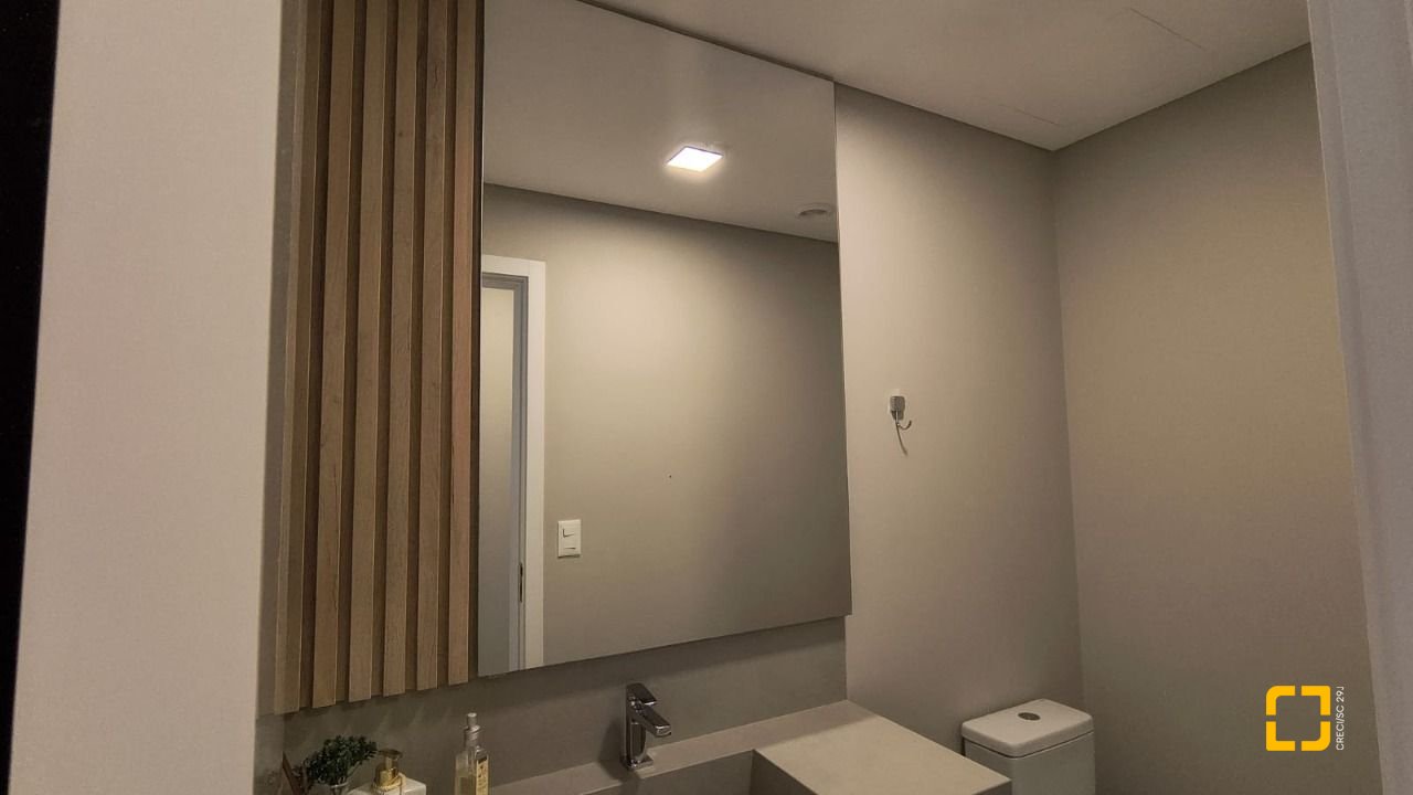 Apartamento com 76m², 4 quartos (sendo 2 suítes), 1 garagem, no bairro Jardim Atlântico em Florianópolis