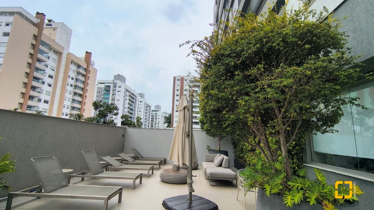 Apartamento com 76m², 4 quartos (sendo 2 suítes), 1 garagem, no bairro Jardim Atlântico em Florianópolis