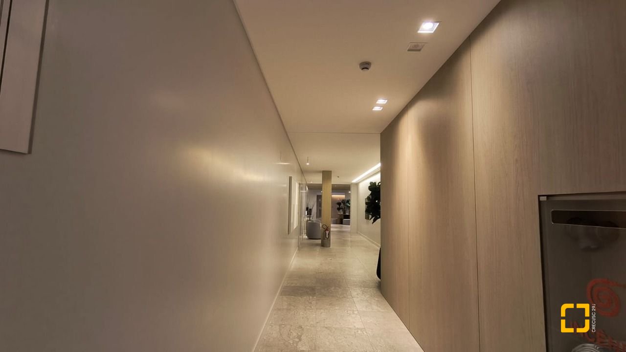 Apartamento com 76m², 4 quartos (sendo 2 suítes), 1 garagem, no bairro Jardim Atlântico em Florianópolis
