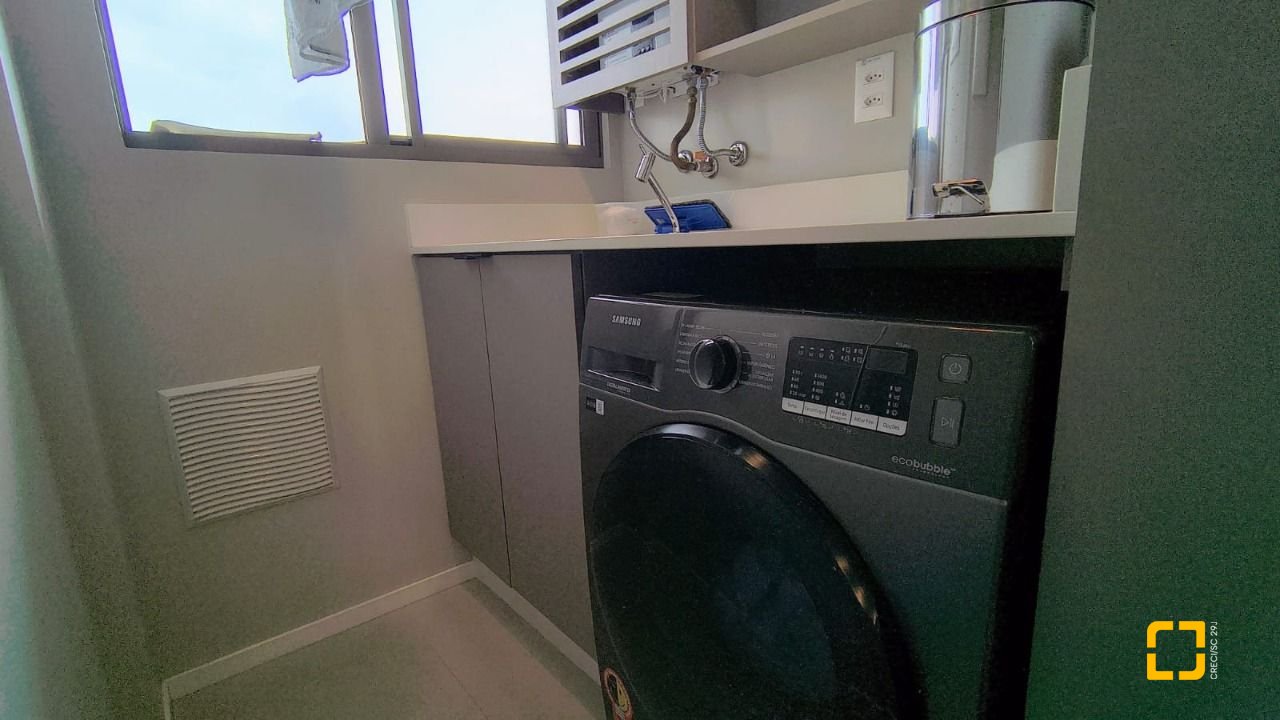 Apartamento com 76m², 4 quartos (sendo 2 suítes), 1 garagem, no bairro Jardim Atlântico em Florianópolis