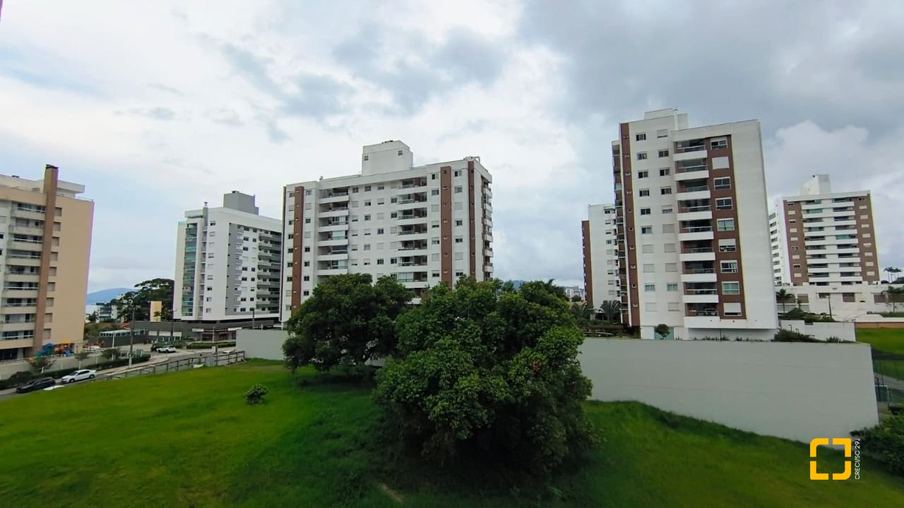 Apartamento com 76m², 4 quartos (sendo 2 suítes), 1 garagem, no bairro Jardim Atlântico em Florianópolis