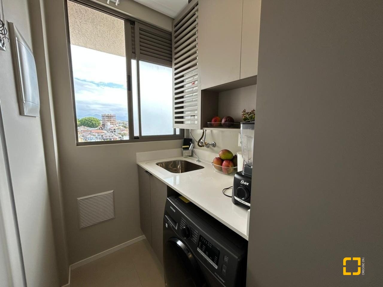 Apartamento com 76m², 4 quartos (sendo 2 suítes), 1 garagem, no bairro Jardim Atlântico em Florianópolis