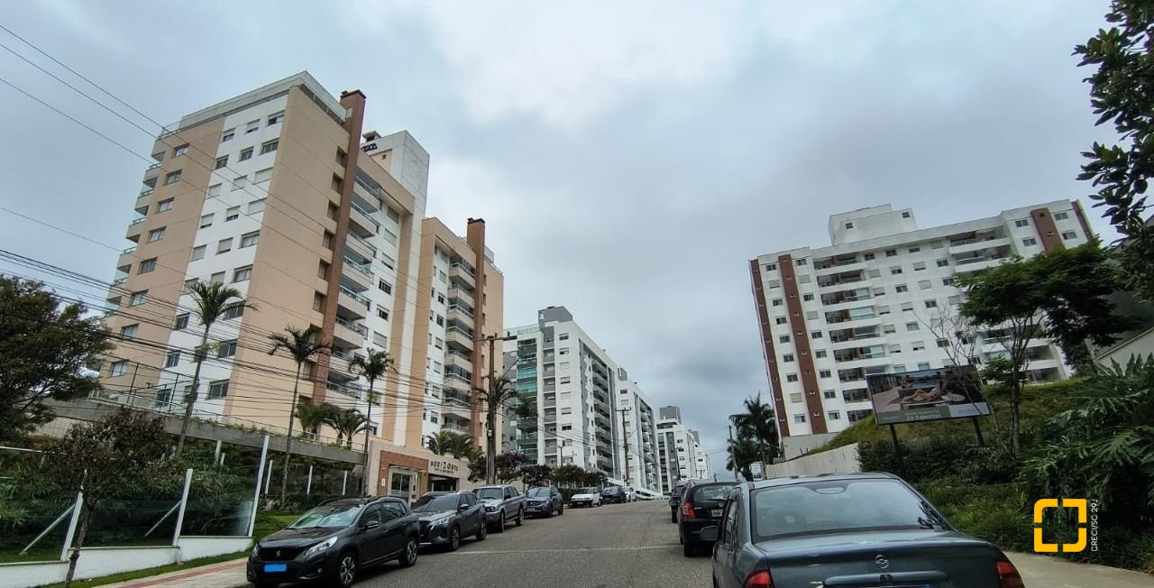 Apartamento com 76m², 4 quartos (sendo 2 suítes), 1 garagem, no bairro Jardim Atlântico em Florianópolis