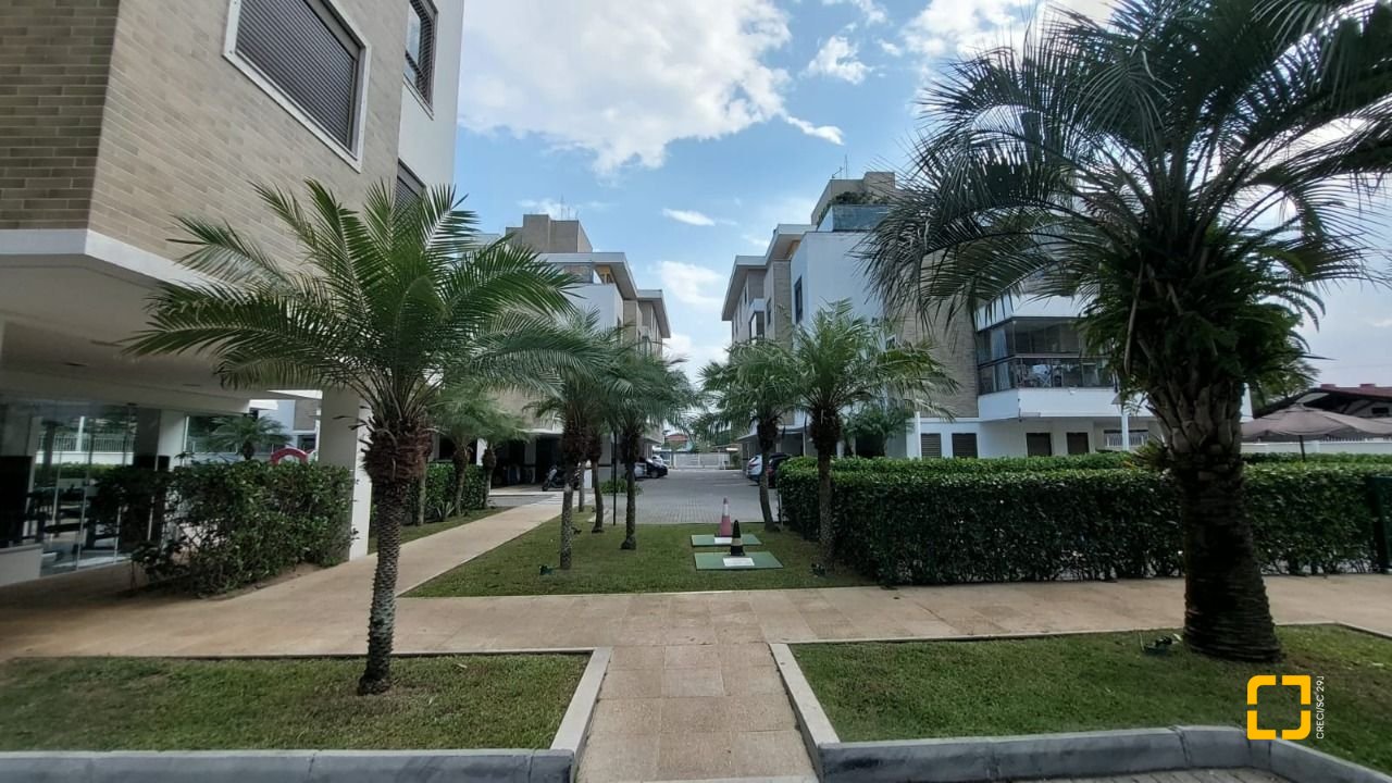 Apartamento com 88m², 4 quartos (sendo 1 suíte), 2 garagens, no bairro Campeche em Florianópolis