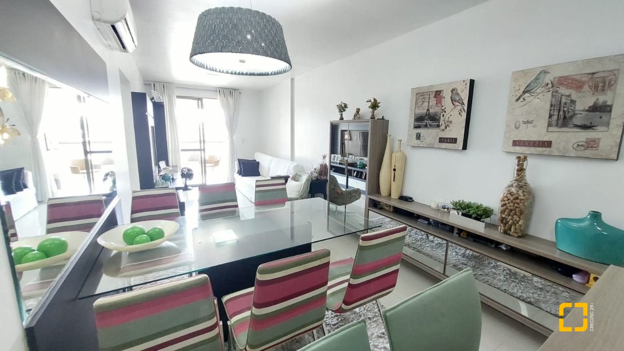 Apartamento com 88m², 4 quartos (sendo 1 suíte), 2 garagens, no bairro Campeche em Florianópolis