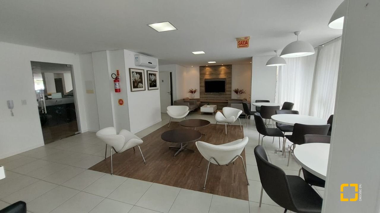 Apartamento com 88m², 4 quartos (sendo 1 suíte), 2 garagens, no bairro Campeche em Florianópolis