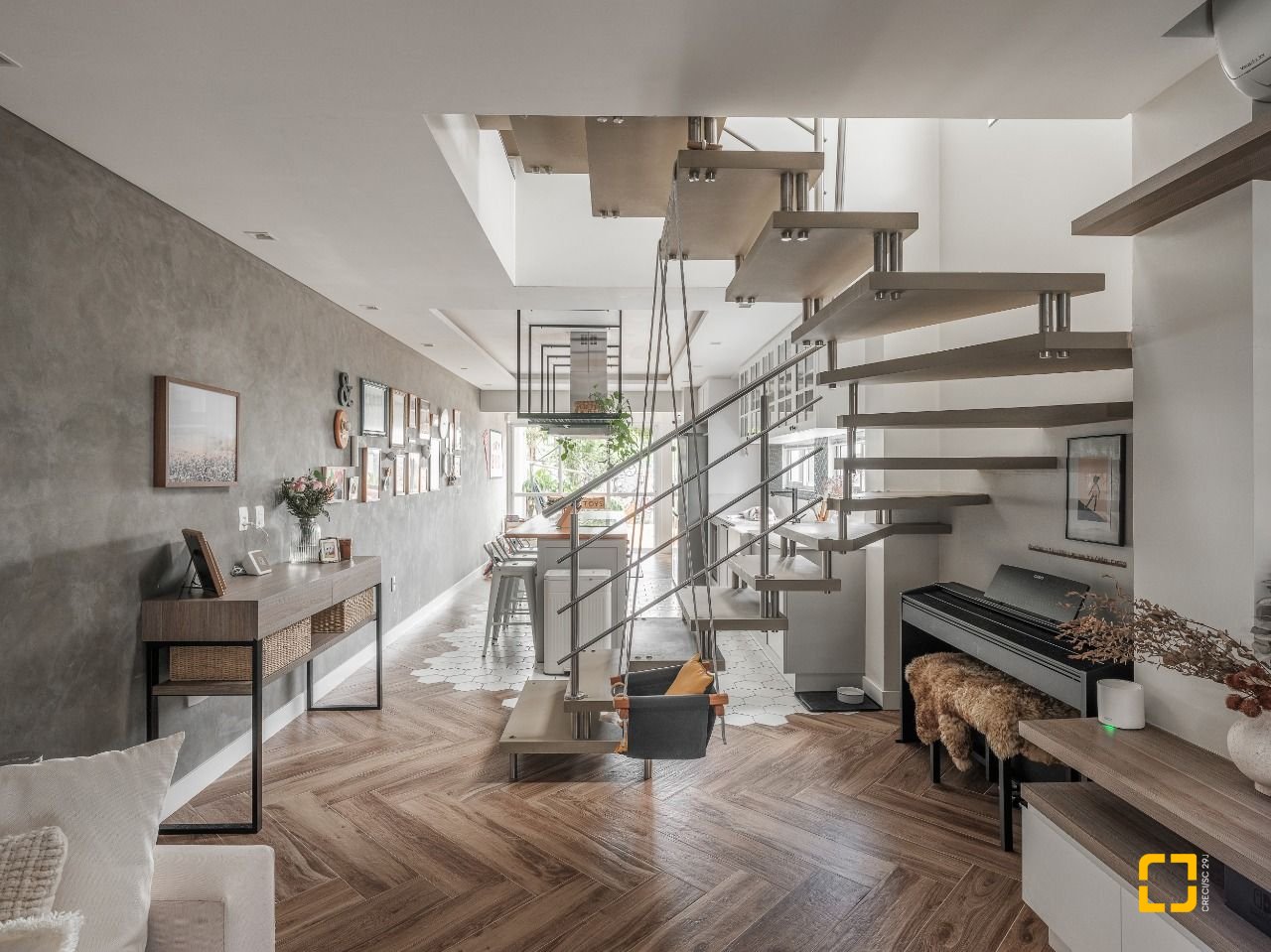 Casa com 124m², 4 quartos (sendo 1 suíte), 2 garagens, no bairro Campeche em Florianópolis