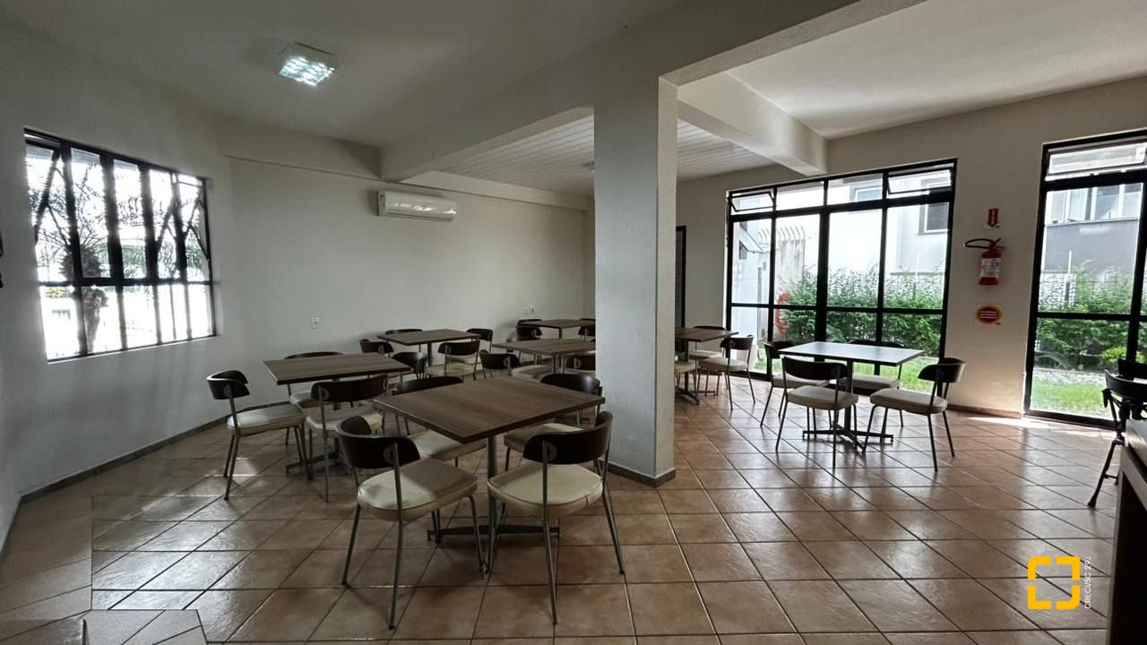 Apartamento com 71m², 3 quartos (sendo 1 suíte), 1 garagem, no bairro Abraão em Florianópolis