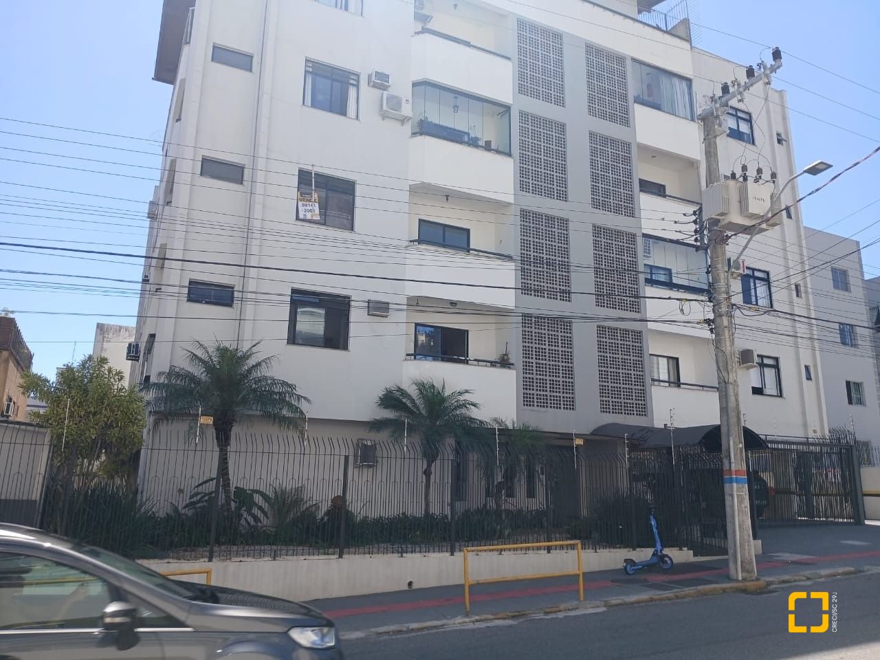 Apartamento com 71m², 3 quartos (sendo 1 suíte), 1 garagem, no bairro Abraão em Florianópolis
