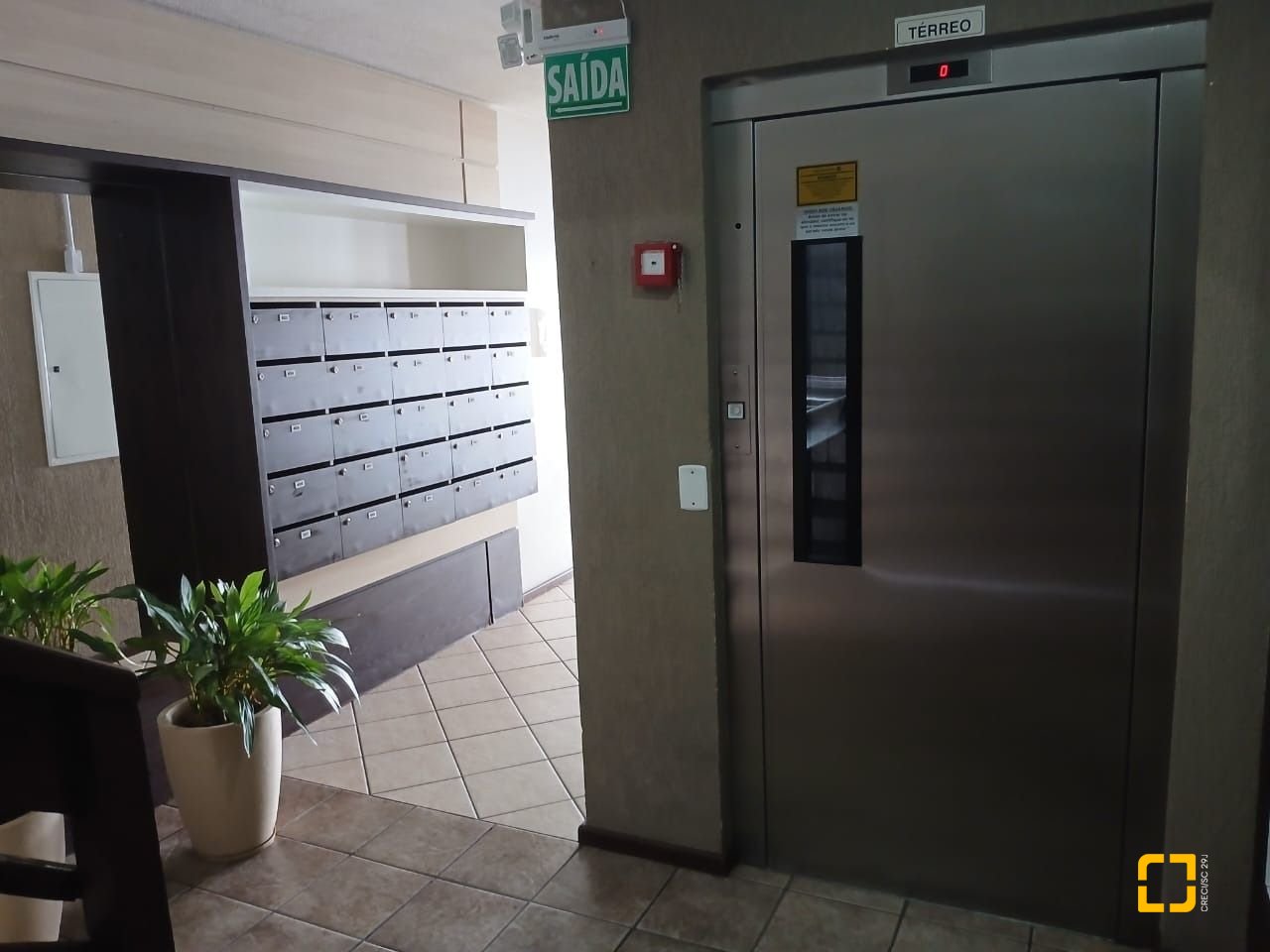 Apartamento com 71m², 3 quartos (sendo 1 suíte), 1 garagem, no bairro Abraão em Florianópolis