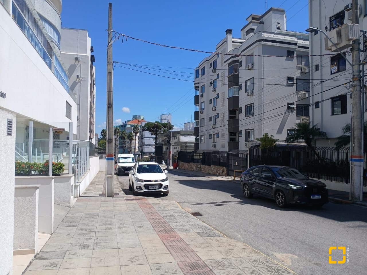 Apartamento com 71m², 3 quartos (sendo 1 suíte), 1 garagem, no bairro Abraão em Florianópolis