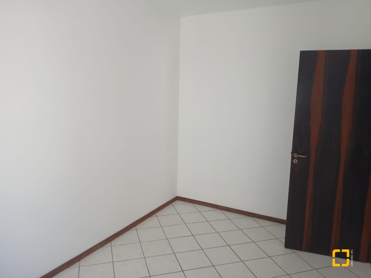 Apartamento com 71m², 3 quartos (sendo 1 suíte), 1 garagem, no bairro Abraão em Florianópolis