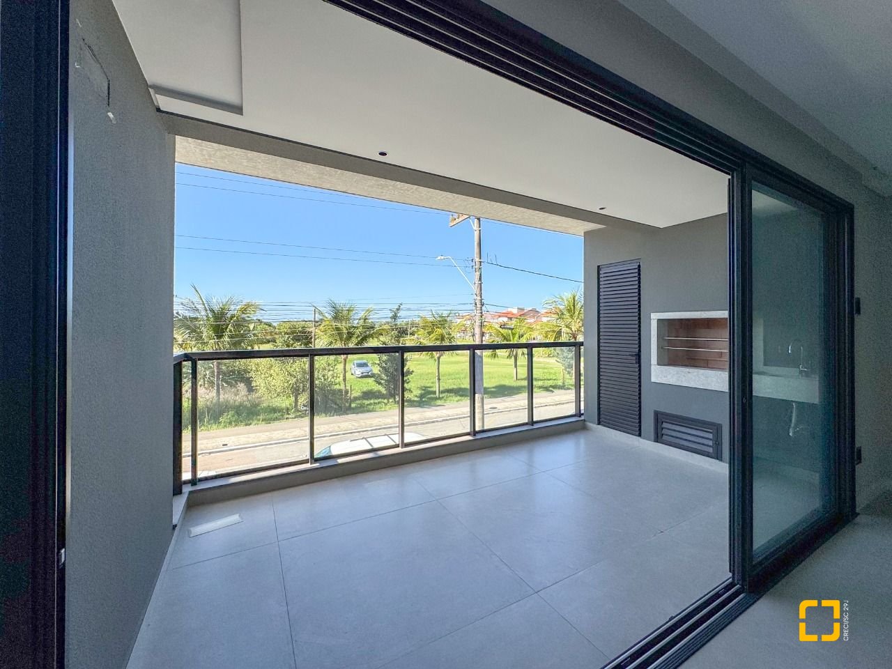 Apartamento com 148m², 6 quartos (sendo 3 suítes), 2 garagens, no bairro Jurerê em Florianópolis