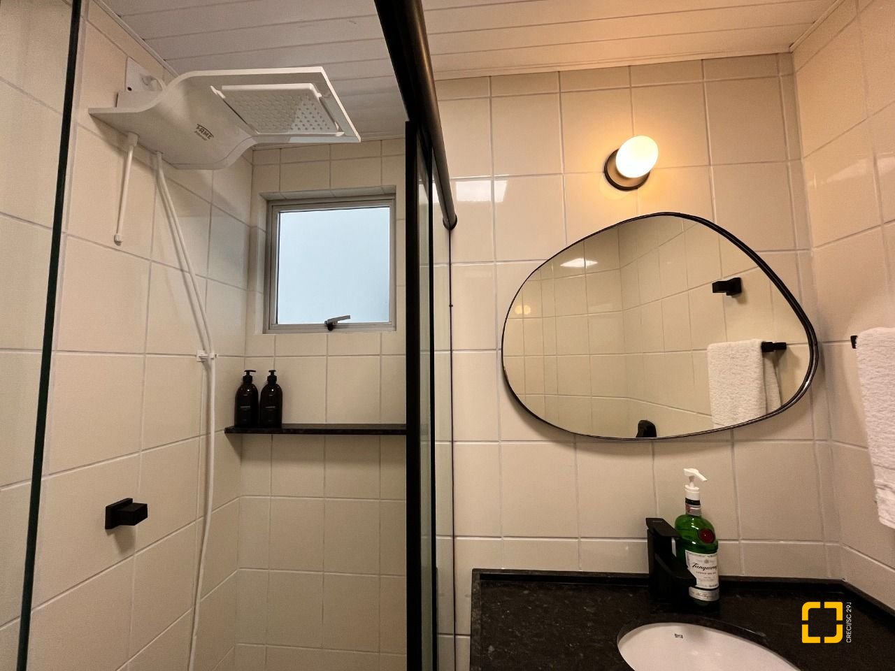 Apartamento com 52m², 2 quartos, 1 garagem, no bairro Itacorubi em Florianópolis