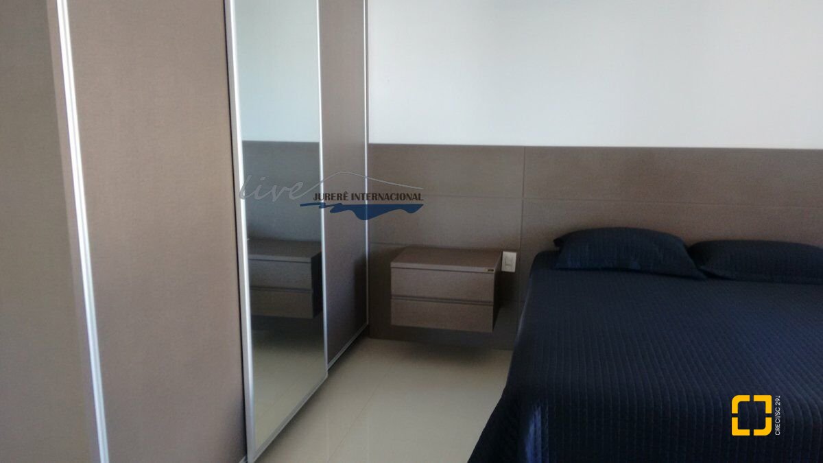 Casa com 470m², 8 quartos (sendo 4 suítes), 2 garagens, no bairro Jurerê Internacional em Florianópolis