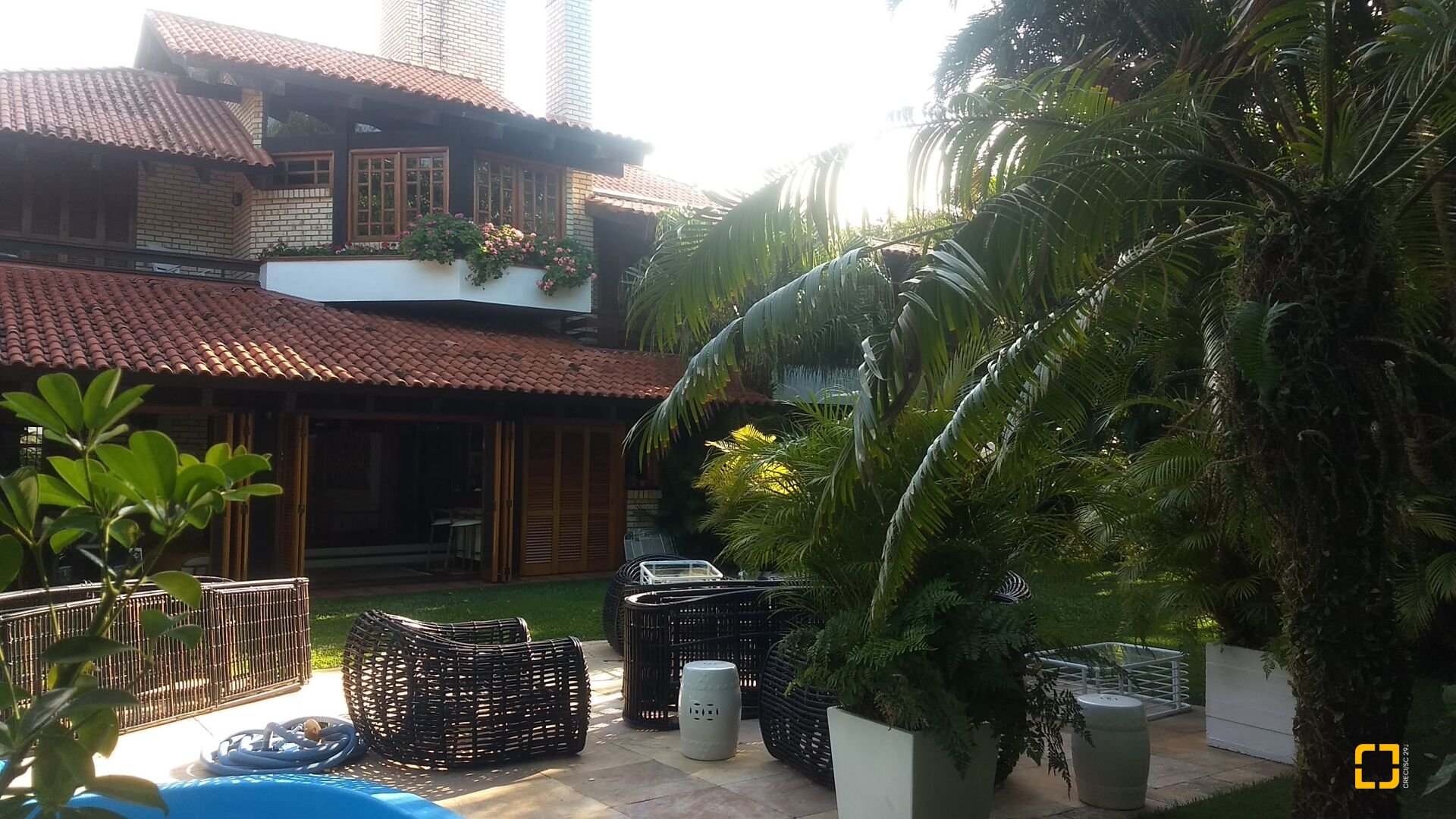 Casa com 942m², 5 quartos (sendo 5 suítes), 3 garagens, no bairro Jurerê Internacional em Florianópolis