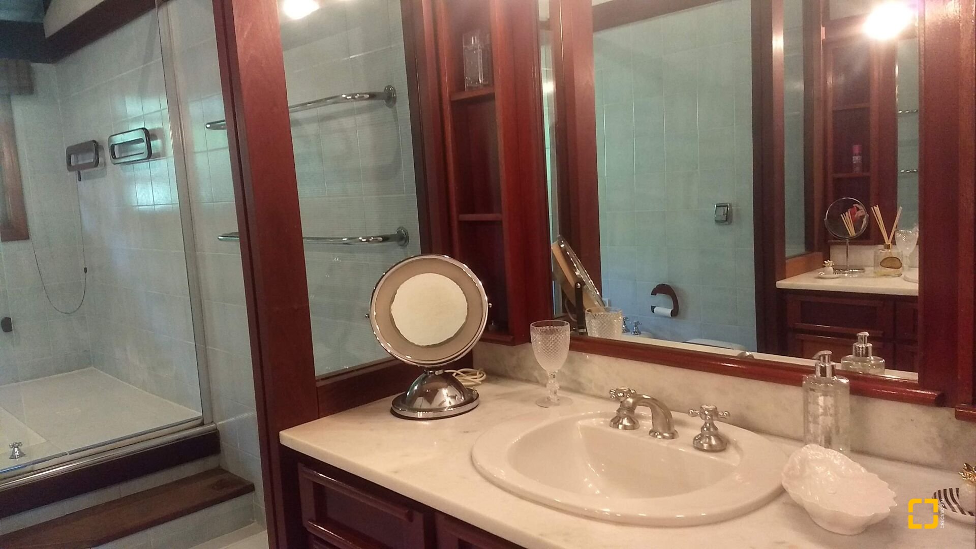 Casa com 942m², 5 quartos (sendo 5 suítes), 3 garagens, no bairro Jurerê Internacional em Florianópolis