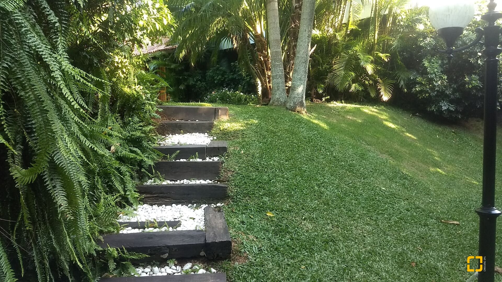 Casa com 942m², 5 quartos (sendo 5 suítes), 3 garagens, no bairro Jurerê Internacional em Florianópolis