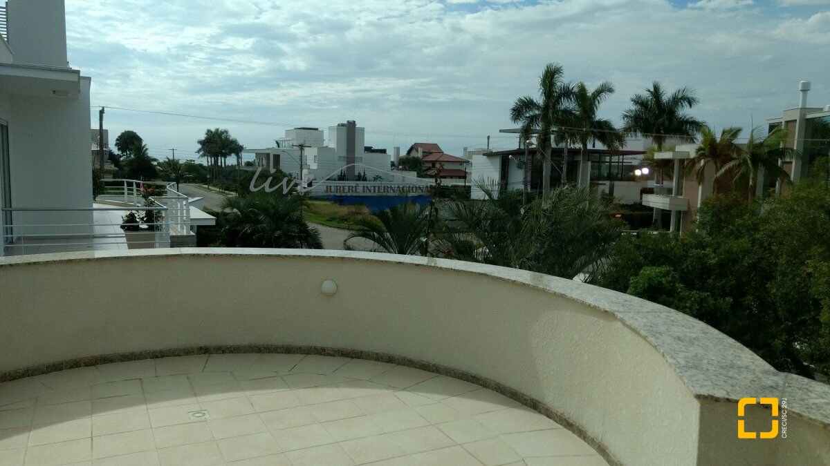 Casa com 1290m², 8 quartos (sendo 6 suítes), 8 garagens, no bairro Jurerê Internacional em Florianópolis