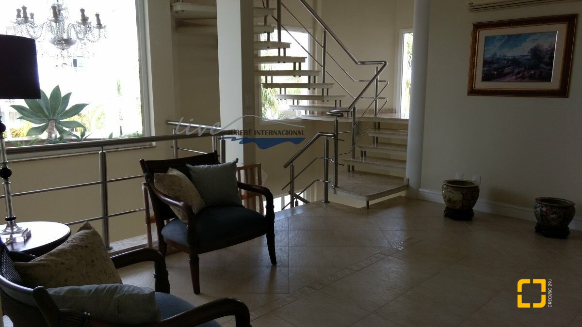 Casa com 1290m², 8 quartos (sendo 6 suítes), 8 garagens, no bairro Jurerê Internacional em Florianópolis