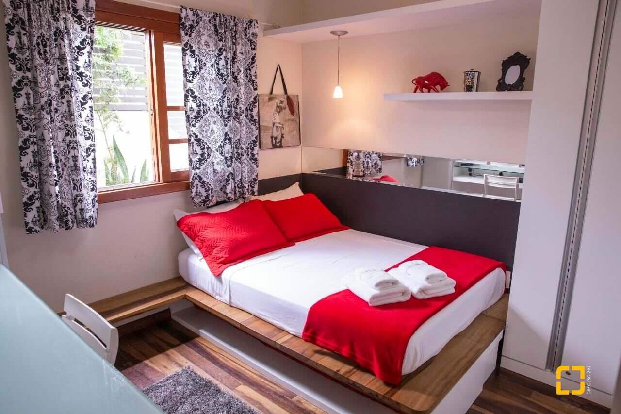 Casa com 280m², 6 quartos (sendo 2 suítes), 2 garagens, no bairro Jurerê Internacional em Florianópolis