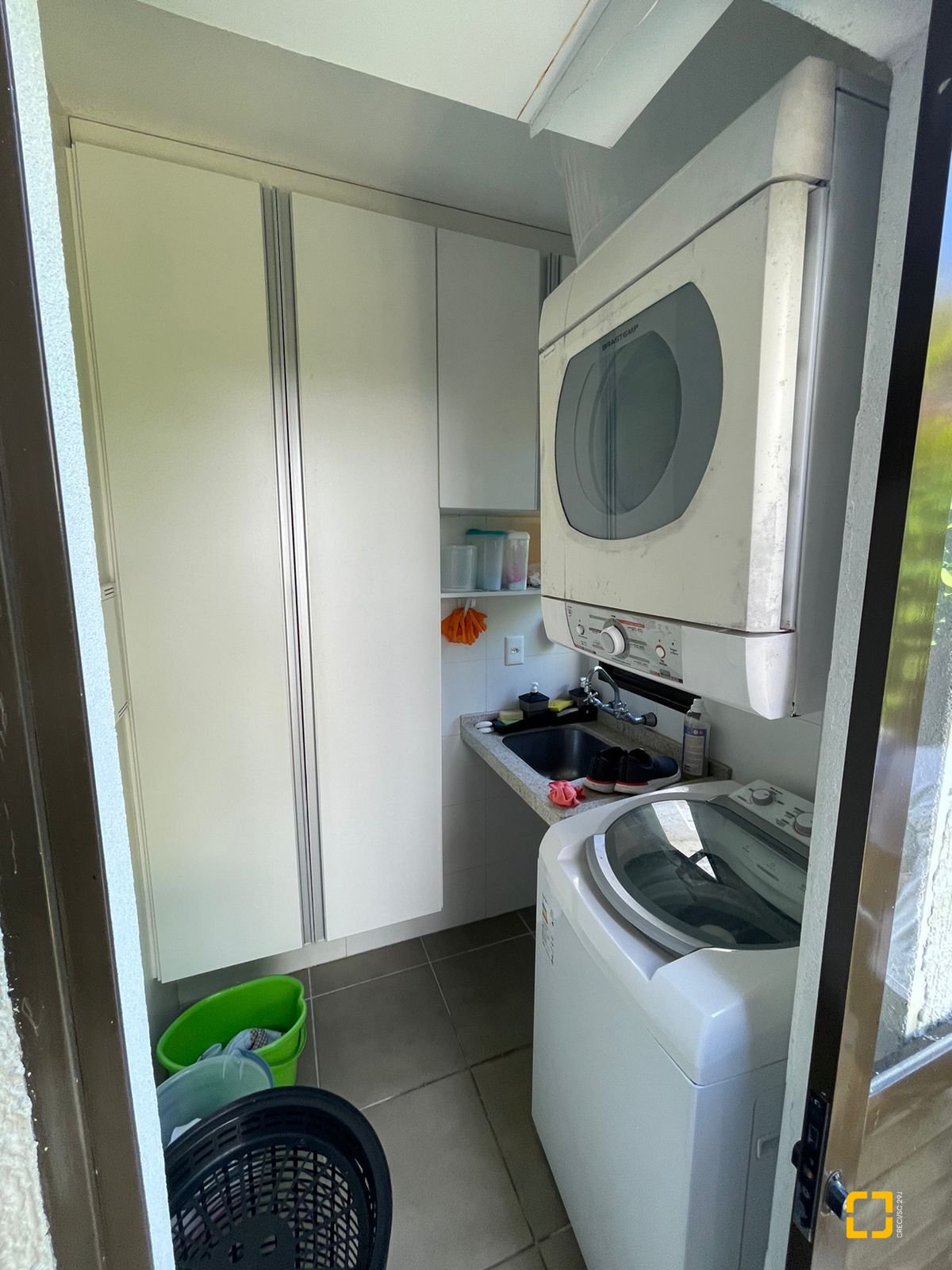 Casa com 3000m², 6 quartos (sendo 3 suítes), 2 garagens, no bairro Jurerê Internacional em Florianópolis