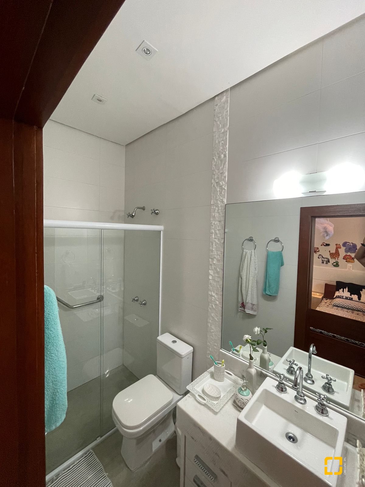 Casa com 3000m², 6 quartos (sendo 3 suítes), 2 garagens, no bairro Jurerê Internacional em Florianópolis