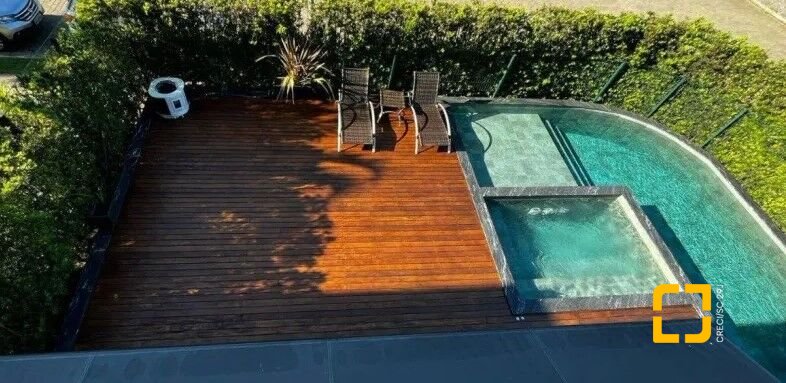 Casa com 433m², 10 quartos (sendo 5 suítes), 4 garagens, no bairro Jurerê Internacional em Florianópolis