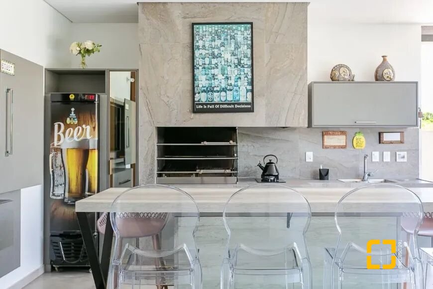 Casa com 460m², 10 quartos (sendo 5 suítes), 2 garagens, no bairro Jurerê Internacional em Florianópolis