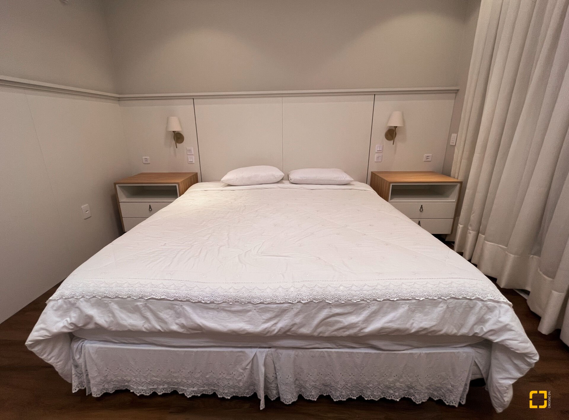 Casa com 400m², 8 quartos (sendo 4 suítes), 4 garagens, no bairro Jurerê Internacional em Florianópolis