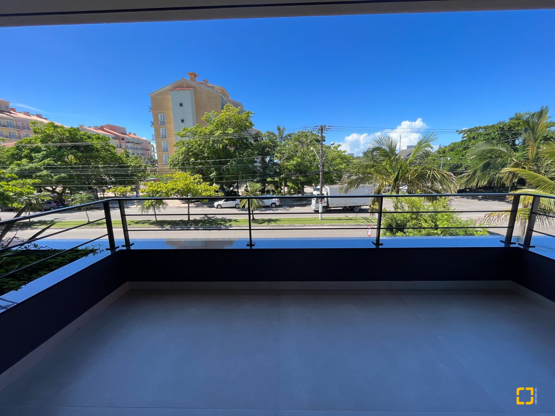 Casa com 400m², 8 quartos (sendo 4 suítes), 4 garagens, no bairro Jurerê Internacional em Florianópolis