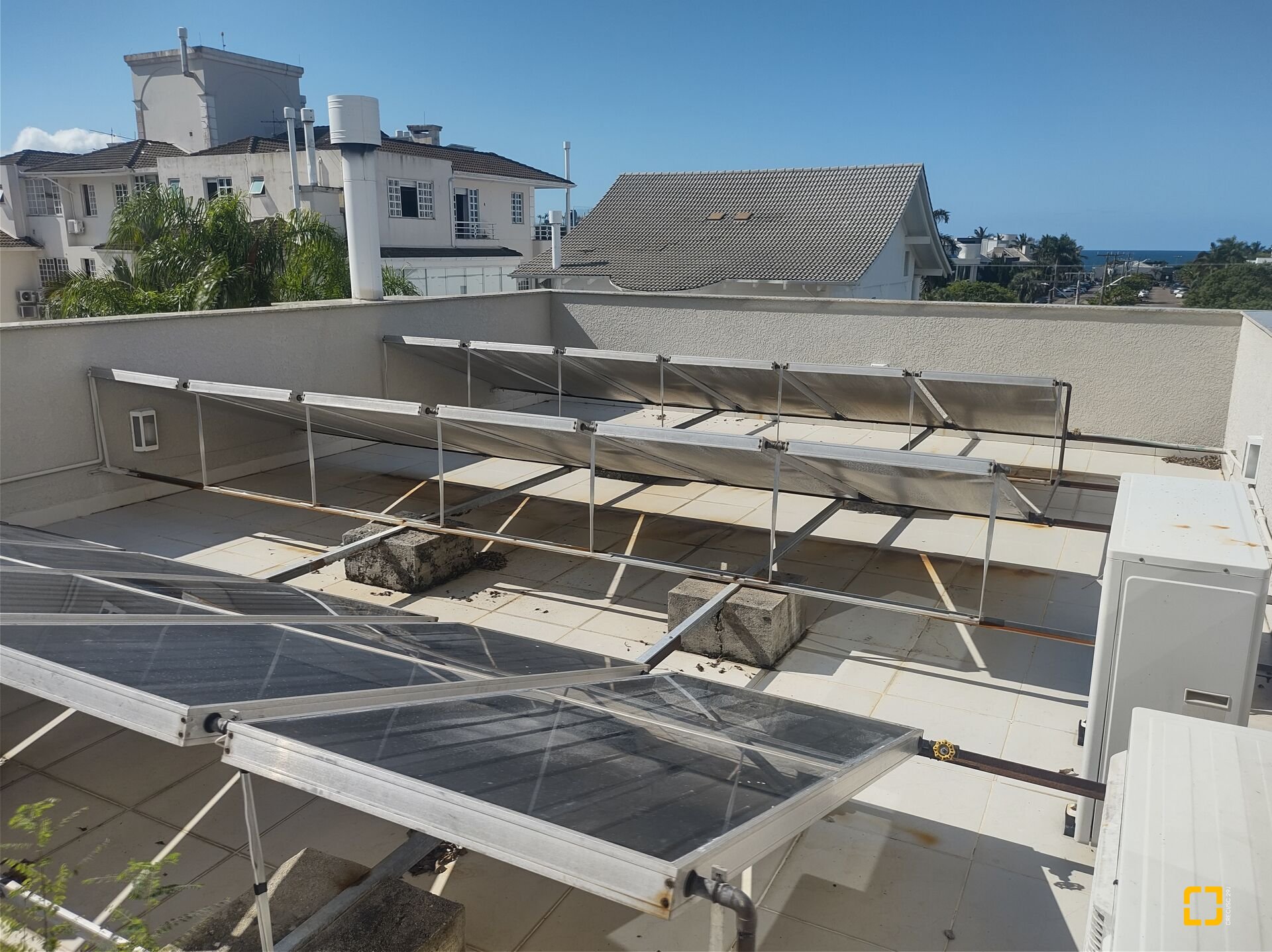 Casa com 995m², 17 quartos (sendo 8 suítes), 4 garagens, no bairro Jurerê Internacional em Florianópolis