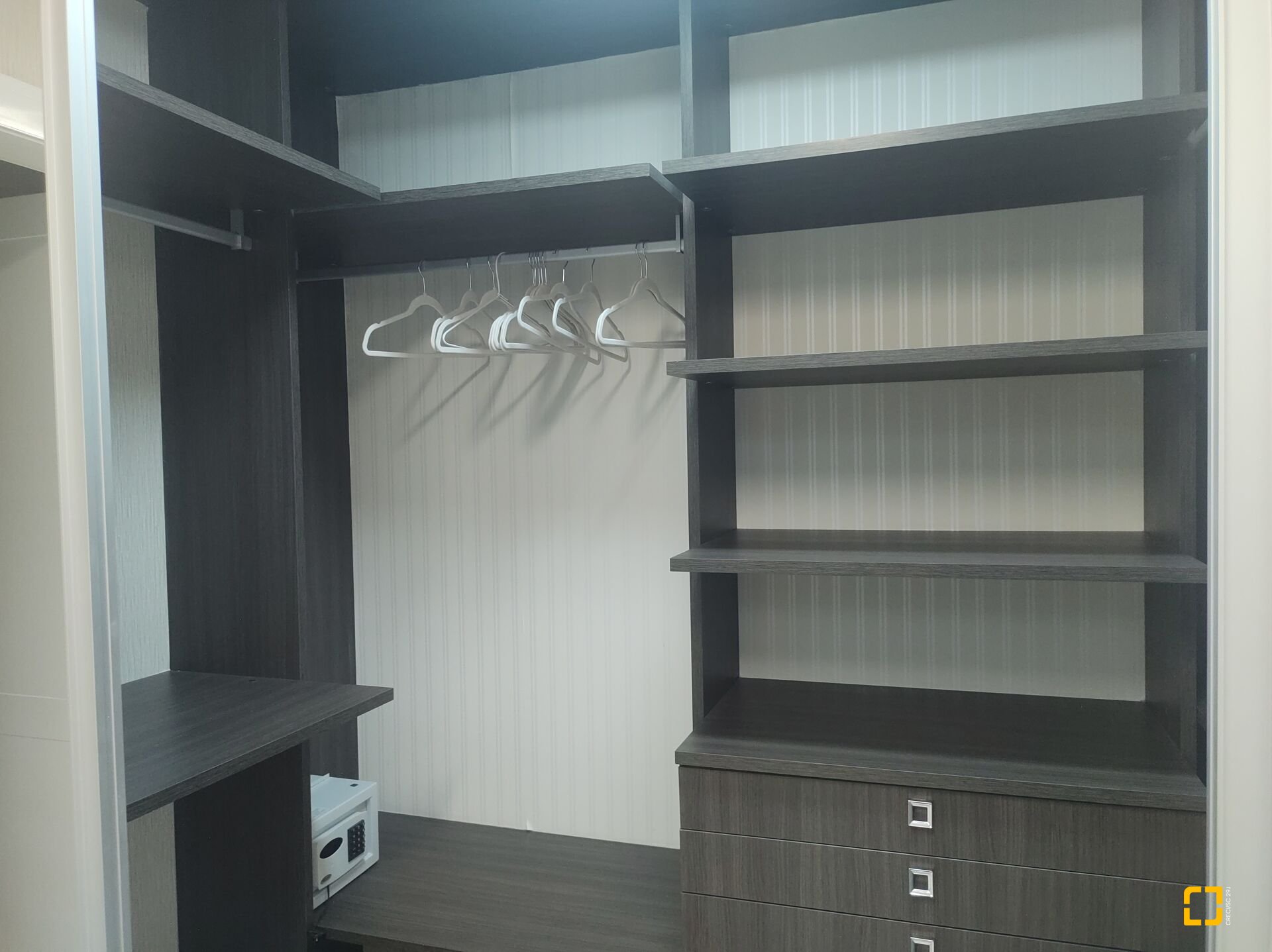Casa com 995m², 17 quartos (sendo 8 suítes), 4 garagens, no bairro Jurerê Internacional em Florianópolis