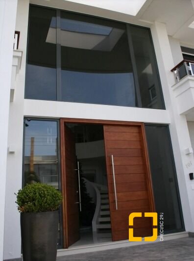 Casa com 758m², 10 quartos (sendo 5 suítes), 5 garagens, no bairro Jurerê Internacional em Florianópolis