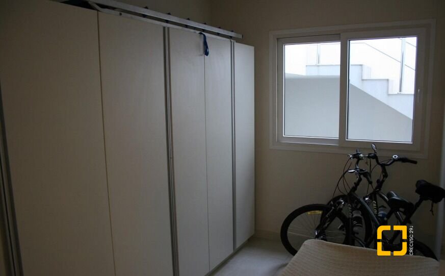 Casa com 758m², 10 quartos (sendo 5 suítes), 5 garagens, no bairro Jurerê Internacional em Florianópolis