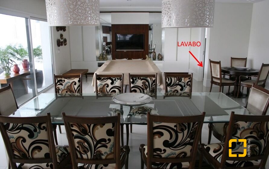 Casa com 758m², 10 quartos (sendo 5 suítes), 5 garagens, no bairro Jurerê Internacional em Florianópolis