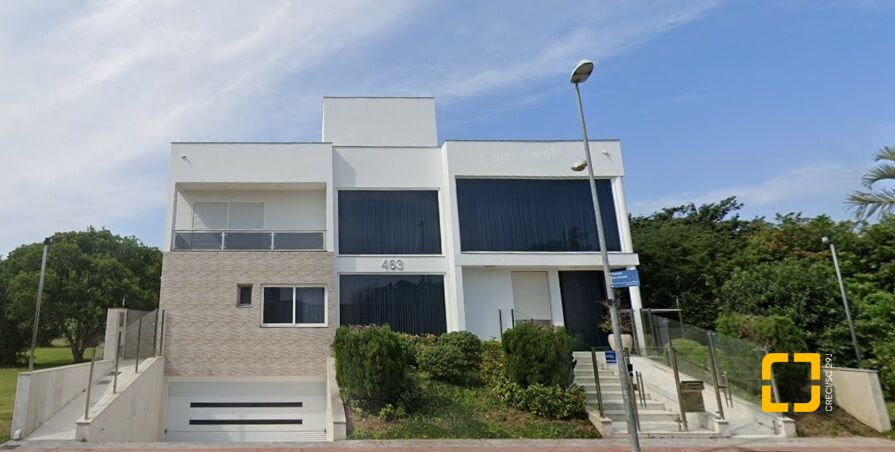 Casa com 739m², 8 quartos (sendo 4 suítes), 4 garagens, no bairro Jurerê Internacional em Florianópolis