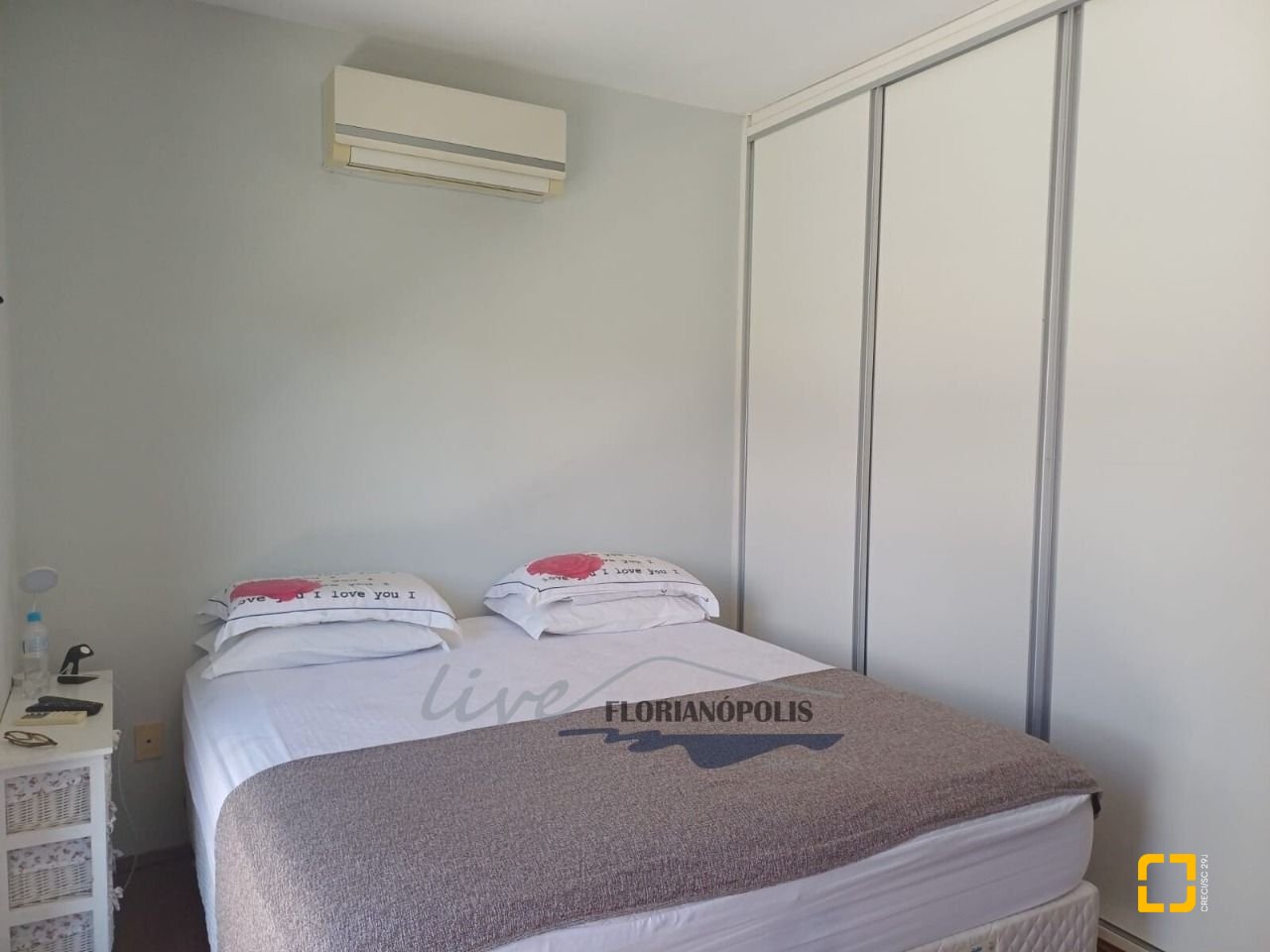 Casa com 200m², 5 quartos (sendo 1 suíte), 3 garagens, no bairro Jurerê Internacional em Florianópolis